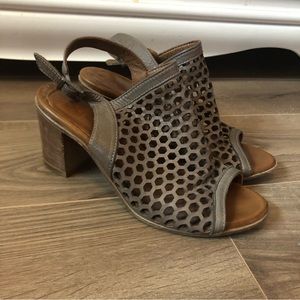Bueno Leather Cutout Heels